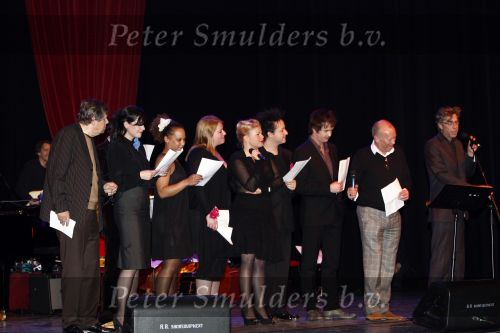 Amsterdam 30 maart 2009
Hommage aan Jenny Arean in de meervaart met verschillende artiesten.
Marc Marie Huijbregts en Loes Luca presenteren het programma.
Peter Smulders bv