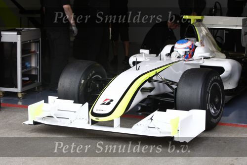 Barcelona 11 maart 2009
Test dag voor de formule 1 teams op het circuit van Barcelona. Jenson Button in een Ross Brawn GP
Peter Smulders bv