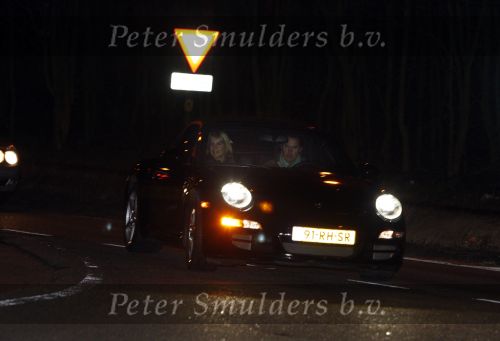 Blaricum 2 februari 2008
Linda de Mol en Jeroen Rietbergen na etentje in restaurant the red  sun en daarna in de porsche cabrio.