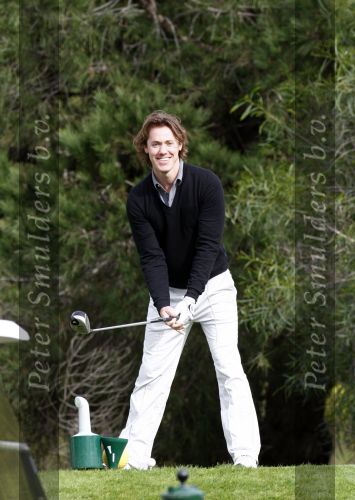 Vale do Lobo 24 februari 2008
Linda de Mol golfend met haar nieuwe vriend Jeroen Rietbergen op vale do lobo  waar Linda een huis heeft.
Peter Smulders bv