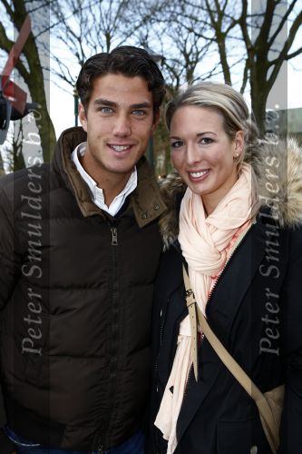 Kaatsheuvel 29 maart 2009
15 jarig bestaan van Princess in de efteling. Jesse Huta Galung met vriendin
Peter Smulders bv