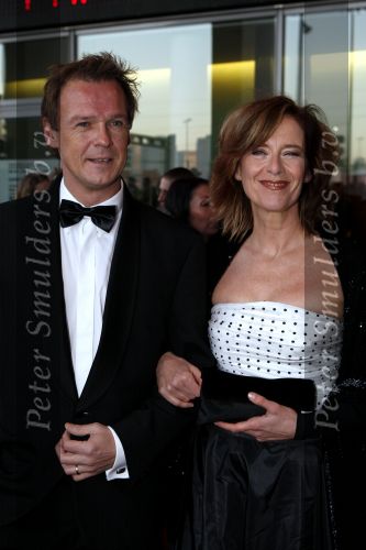 Rotterdam 16 december 2007
premiere Evita in het nieuwe Luxor theater. Jette v d Mey met een vriend