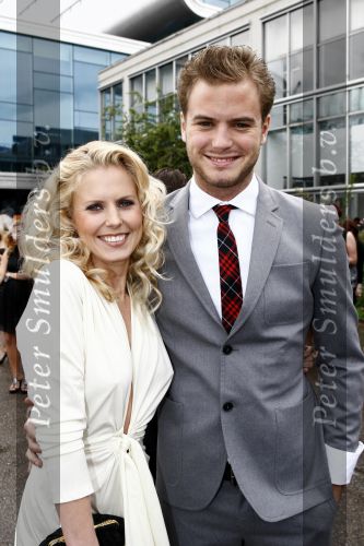 Amsterdam 17 mei 2009
Coiffure awards in de Rai. Jim Bakkum met vriendin Bettina Holwerda
Peter Smulders bv