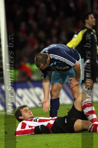 Eindhoven, 19 Maart 2008 Kompetitiewedstrijd PSV-AJAX, eindstand 0-0 
Seizoen 2007/2008
John Heitinga heeft Danko Lazovic onderuit gehaald