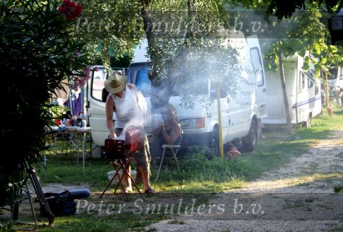 Italie 20 juli 2008
Linda de Mol en haar neefje Johnny de Mol jr voor pnames op de camping Promontorio waar Linda vroeger in haar jeugd altijd op vakantie ging.