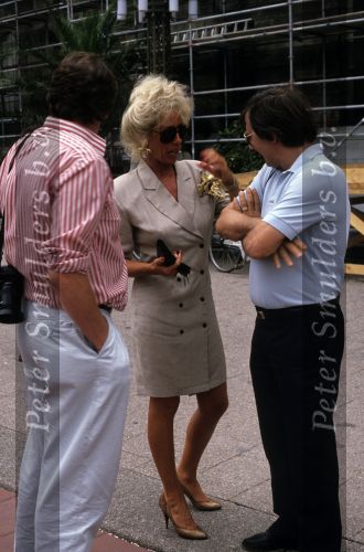 1989  Joke Bruijs met Joop v Tellingen en Theo Hoogenboom