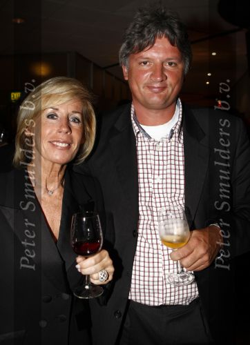 Den Haag 20 januari 2008
Joke Bruijs met haar vriend bij premiere  Lee Towers en Anita Meier. Joke samen met Frits Landesbergen.