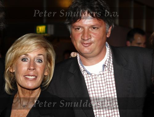 Den Haag 20 januari 2008
Joke Bruijs met haar vriend bij premiere  Lee Towers en Anita Meier. Joke samen met Frits Landesbergen.