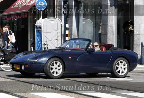 Amsterdam 27 september 2008
Joop Braakhekke in zijn cabrio.
Peter Smulders bv
