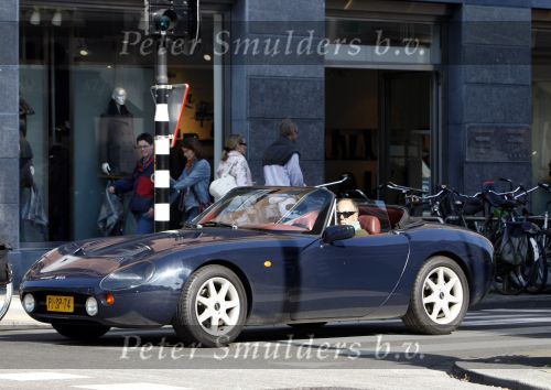 Amsterdam 27 september 2008
Joop Braakhekke in zijn cabrio.
Peter Smulders bv