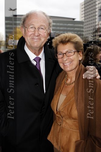 Utrecht 4 november 2007
premiere Andre v Duin Revue in het beatrix theater. Joop v d Ende met Janine