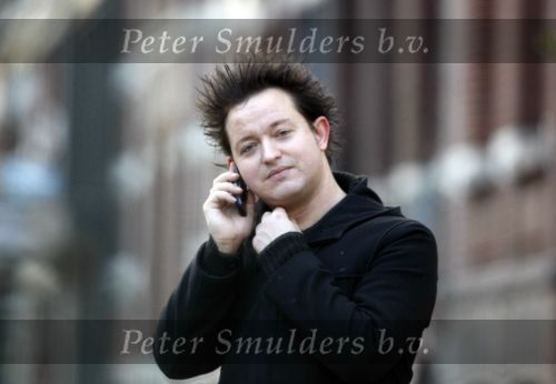 Amsterdam 17 januari 2009
Jop verheijen  met gsm straat.
Peter Smulders bv