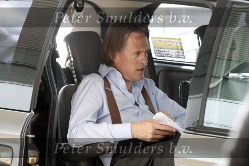 Amsterdam Schiphol 1 mei 2009
Jort kelder in een taxi.
Peter Smulders bv