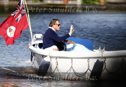 Nederhorst den Berg 21 mei 2009
Jort kelder met zijn nieuwe vriendin aan het varen in zijn boot op de vecht.
Peter Smulders bv