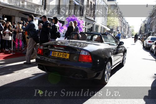 Amsterdam 22 april 2009
Jort Kelder in zijn Maserati cabrio op de pc hooftstraat.
Peter Smulders bv