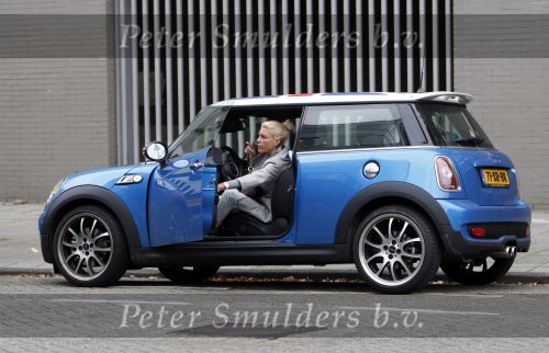 Amsterdam 19 oktober 2007
Judith Osborn in haar mini cooper.