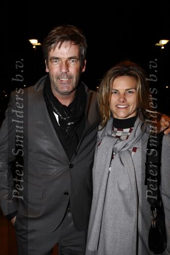 Amsterdam 7 maart 2009
Modeshow Mart Visser in het Hilton. Judith Wiersema met een kennis
Peter Smulders bv