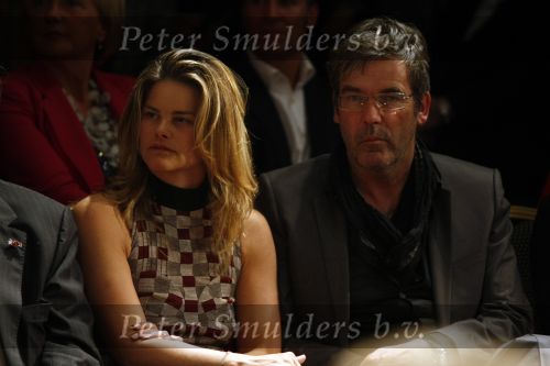 Amsterdam 7 maart 2009
Modeshow Mart Visser in het Hilton. Judith Wiersema met een kennis
Peter Smulders bv