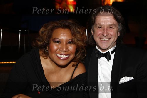 Den Haag 20 januari 2008
Premiere  Hollywood in concert met Lee Towers en Anita Meier. 
Justine Pelmelay met vriend