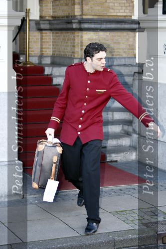 Amsterdam 24 maart 2008
Kate Moss met haar nieuwe vriend Jamie Hince bij het Amstel Hotel.
Peter Smulders bv