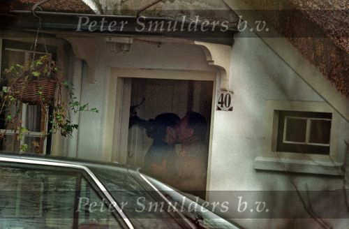 11 Februari 1995
kees Brusse met zijn vriendin terwijl zijn vrouw thuis is