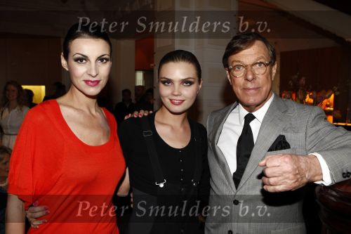 Amsterdam 16 maart 2008
Modeshow Frans Molenaar in het Amstel hotel. Kim Feenstra en Irene v d Laar
Peter Smulders bv