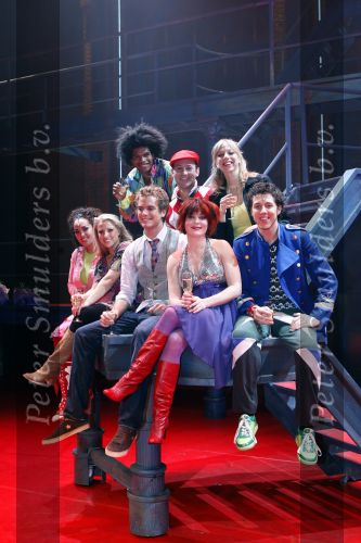 Tilburg, 20 Januari 2008
Premiere FAME in de stadsschouwburg van Tilburg met in de hoofdrollen de zwangere Kim Lian v d Meij en Jim Bakkum