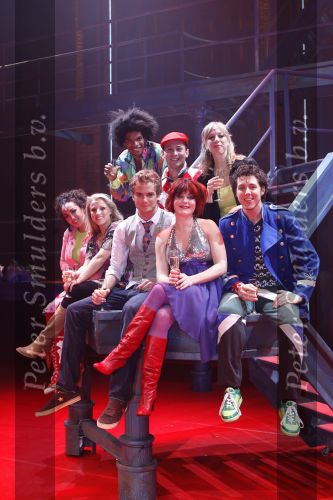 Tilburg, 20 Januari 2008
Premiere FAME in de stadsschouwburg van Tilburg met in de hoofdrollen de zwangere Kim Lian v d Meij en Jim Bakkum