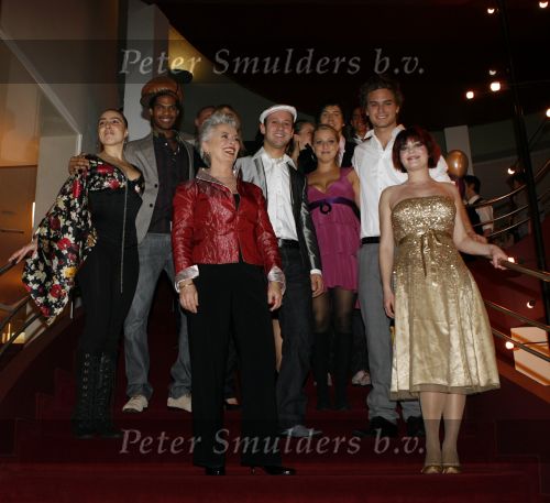 Tilburg, 20 Januari 2008
Premiere Fame in stadsschouwburg van Tilburg
Kim Lian v d Meij in verwachting met de cast 
Verder Jim Bakkum, William Spaaij, doris Baaten, Daphne Flint e.a.