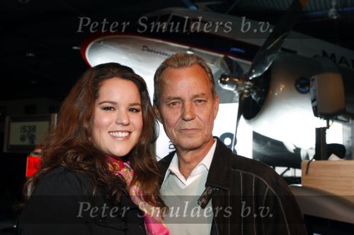 Schiphol Oost 2 november 2007
Gordon bij presentatie radio 538 met Jan Willem Bruggenwirth  en Kimberly Berkt en ......Kimberly met haar vader Tony Berk