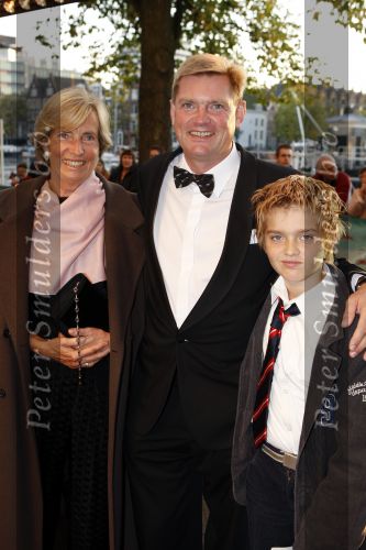 Amsterdam 5 oktober 2007
Premiere Ciske de Rat in Carre. Knut Jacobsen met zoon en moeder
