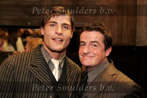 Den Bosch 19 december 2004
Premiere de Jantjes in de Parade
Koertjan de Bruijn met Johnny Kraaykamp jr  
Peter Smulders bv