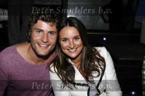 Amsterdam 27 juni 2006
Feestje Nokia in de escape.
Lieke v Lexmond met Koertjan de Bruijn
Peter Smulders bv