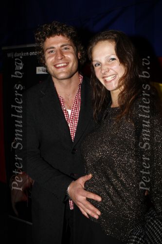 Amsterdam 29 februari 2008
Premiere Circus du soleil. Koertjan de Bruijn met zijn zwangere vriendin Charlotte
Peter Smulders bv