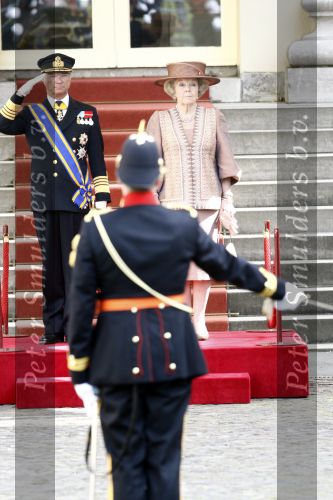 Den Haag 21 april 2009
Koningin Beatrix ontvangt  Koning Carl Gustav en Koningin Silvia van Zweden op paleis Noordeinde.
Peter Smulders bv