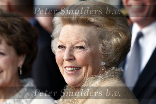 Amsterdam 1 februari 2008
Koningin Beatrix en Prinses Margriet vieren hun 65e en 70e verjaardag in Carre. Pieter v Vollenhoven Prins Willem Alexander Prinses Maxima *rins Constantijn Laurentien Friso Mabel Wisse Smit Prin ses Christina Prinses Irene Prins Hugo carlos Carlos Margarita met vriend , Carolina Jaime, Prins Maurits Marilene Bernhard met zwangere Annette Floris Aimee Prins Pieter Christiaan en Anita.