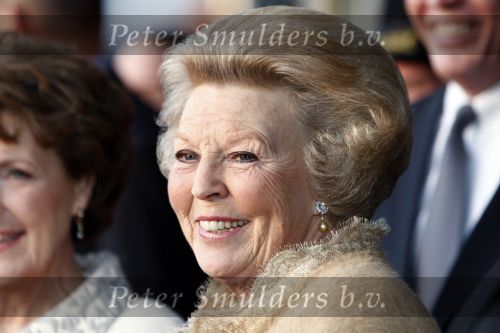 Amsterdam 1 februari 2008
Koningin Beatrix en Prinses Margriet vieren hun 65e en 70e verjaardag in Carre. Pieter v Vollenhoven Prins Willem Alexander Prinses Maxima *rins Constantijn Laurentien Friso Mabel Wisse Smit Prin ses Christina Prinses Irene Prins Hugo carlos Carlos Margarita met vriend , Carolina Jaime, Prins Maurits Marilene Bernhard met zwangere Annette Floris Aimee Prins Pieter Christiaan en Anita.