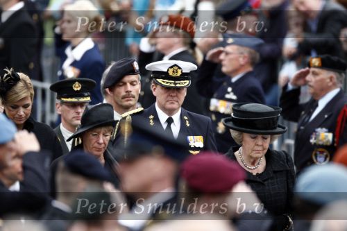 Amsterdam 4 mei 2009
Dodenherdenking op de dam met oa aanwezig Koningin Beatrix Prins Willem Alexander en prinses maxima.
Peter Smulders bv