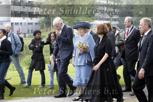 Amsterdam 9 mei 2009
Koningin Beatrix bezoekt de wijk de bijlmer ivm kunst die daar geplaatst is.
Peter Smulders bv