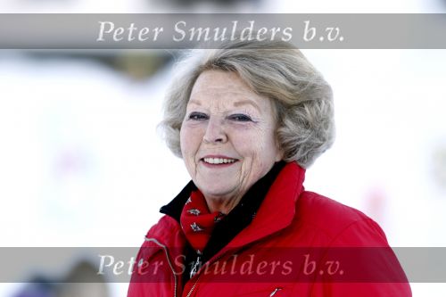 Lech 10 februari 2008
Fotosessie Koninklijke familie. Aanwezig waren Koningin Beatrix Maxima Prins Willem Alexander Amalai Alexia Ariane Prins Constantijn Prinses Laurentien Eloise Claus Cazimir en Elenore.