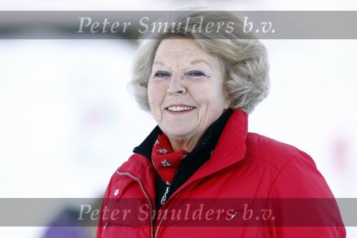 Lech 10 februari 2008
Fotosessie Koninklijke familie. Aanwezig waren Koningin Beatrix Maxima Prins Willem Alexander Amalai Alexia Ariane Prins Constantijn Prinses Laurentien Eloise Claus Cazimir en Elenore.