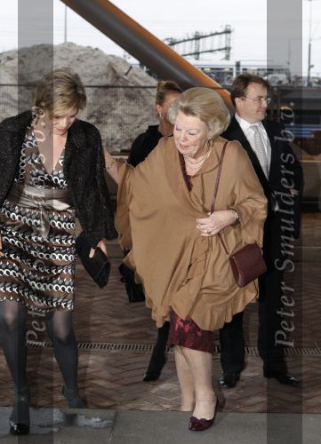 Amsterdam  12 december 2007
Uitreiking prins Claus prijzen in het muziekcentrum aan het ij. Orinses Maxima Laurentien Mabel Koningin Beatrix Prins Willem Alexander Friso en Constantijn zijn daarbij aanwezig.