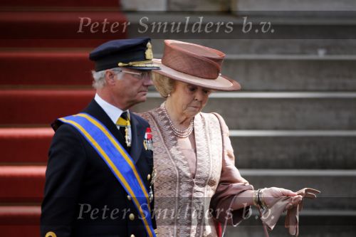 Den Haag 21 april 2009
Koningin Beatrix ontvangt  Koning Carl Gustav en Koningin Silvia van Zweden op paleis Noordeinde.
Peter Smulders bv