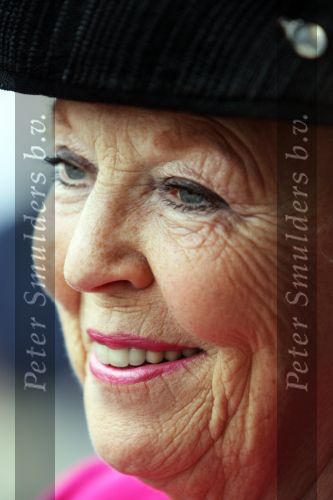 Herpen ( Gemeente Oss ),  27 Mei 2008
Koningin Beatrix bij opening van het nieuwe gebouw \