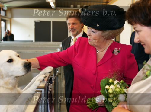 Herpen ( Gemeente Oss ),  27 Mei 2008
Koningin Beatrix bij opening van het nieuwe gebouw \
