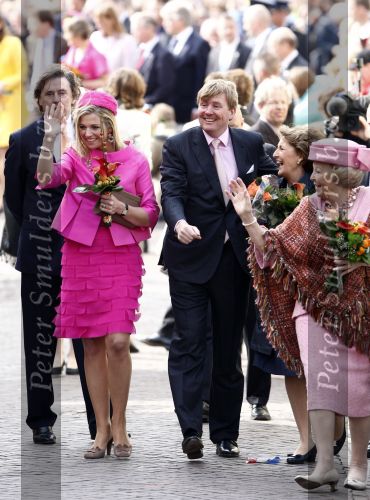 Makkum en Franeker30 april 2008
Koninginnedag 2008 met Koningin Beatrix Prins Willem Alexander Friso Constantijn Maurits Floris Pieter Christiaan Pieter v Vollenhoven en de prinsessen Maxima Laurentien Mabel Aimee Anita Margriet en Marilene.
Peter Smulders bv