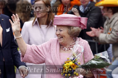 Makkum en Franeker30 april 2008
Koninginnedag 2008 met Koningin Beatrix Prins Willem Alexander Friso Constantijn Maurits Floris Pieter Christiaan Pieter v Vollenhoven en de prinsessen Maxima Laurentien Mabel Aimee Anita Margriet en Marilene.
Peter Smulders bv