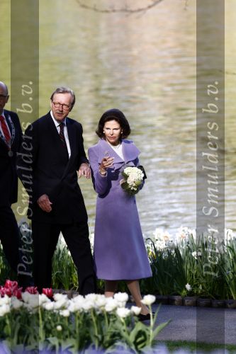 Lisse 22 april 2009
Prinses maxima en Koningin Silvia van Zweden in de keukenhof.
Peter Smulders bv
