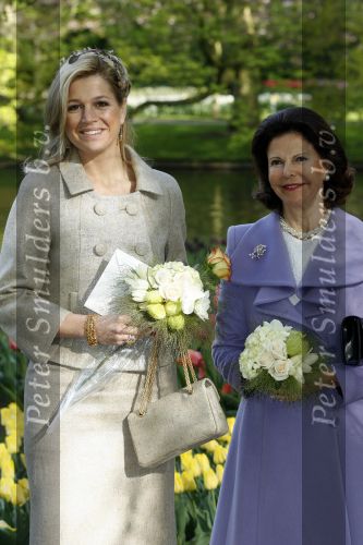 Lisse 22 april 2009
Prinses maxima en koningin Silvia van Zweden in de keukenhof.
Peter Smulders bv
