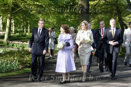Lisse 22 april 2009
Prinses maxima en koningin Silvia van Zweden in de keukenhof.
Peter Smulders bv